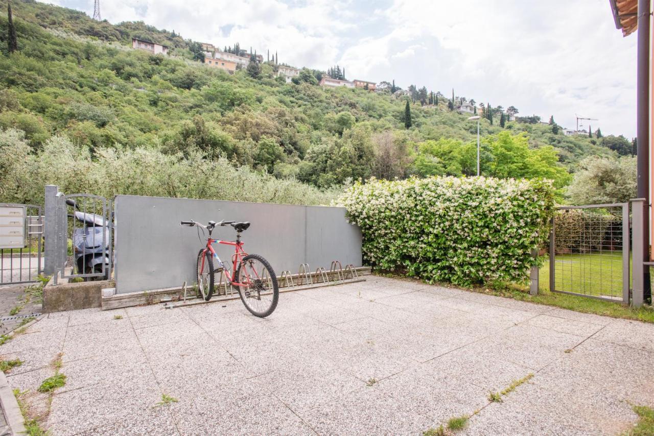 Casa Joanna Apartment Torbole Sul Garda Екстериор снимка
