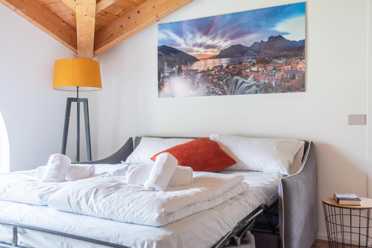 Casa Joanna Apartment Torbole Sul Garda Екстериор снимка